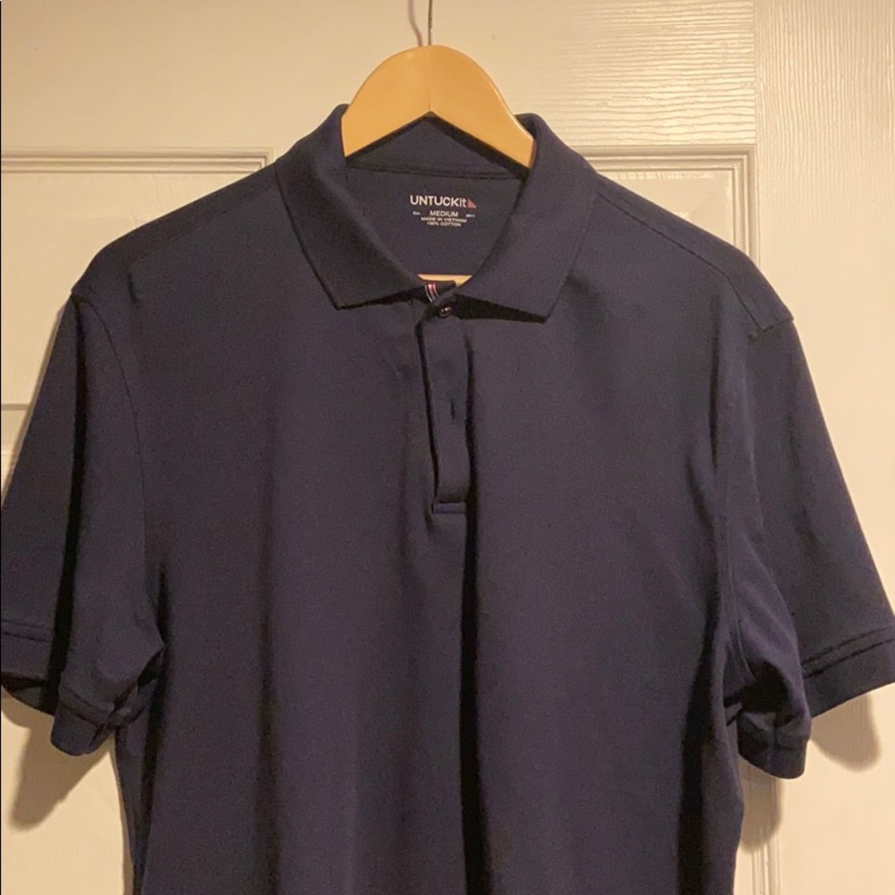 Untuckit Polo Medium